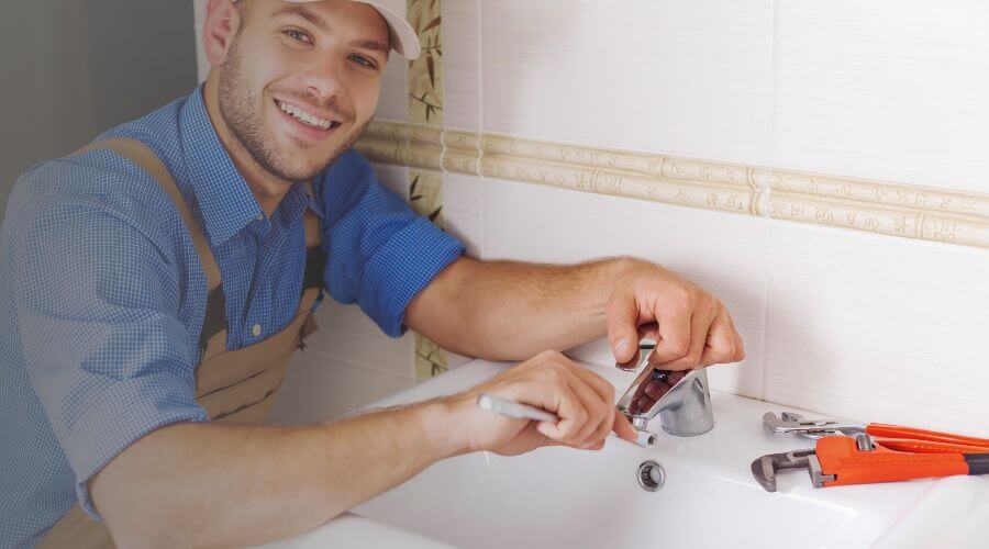 Handle or spout repair in Fort Rucker, AL